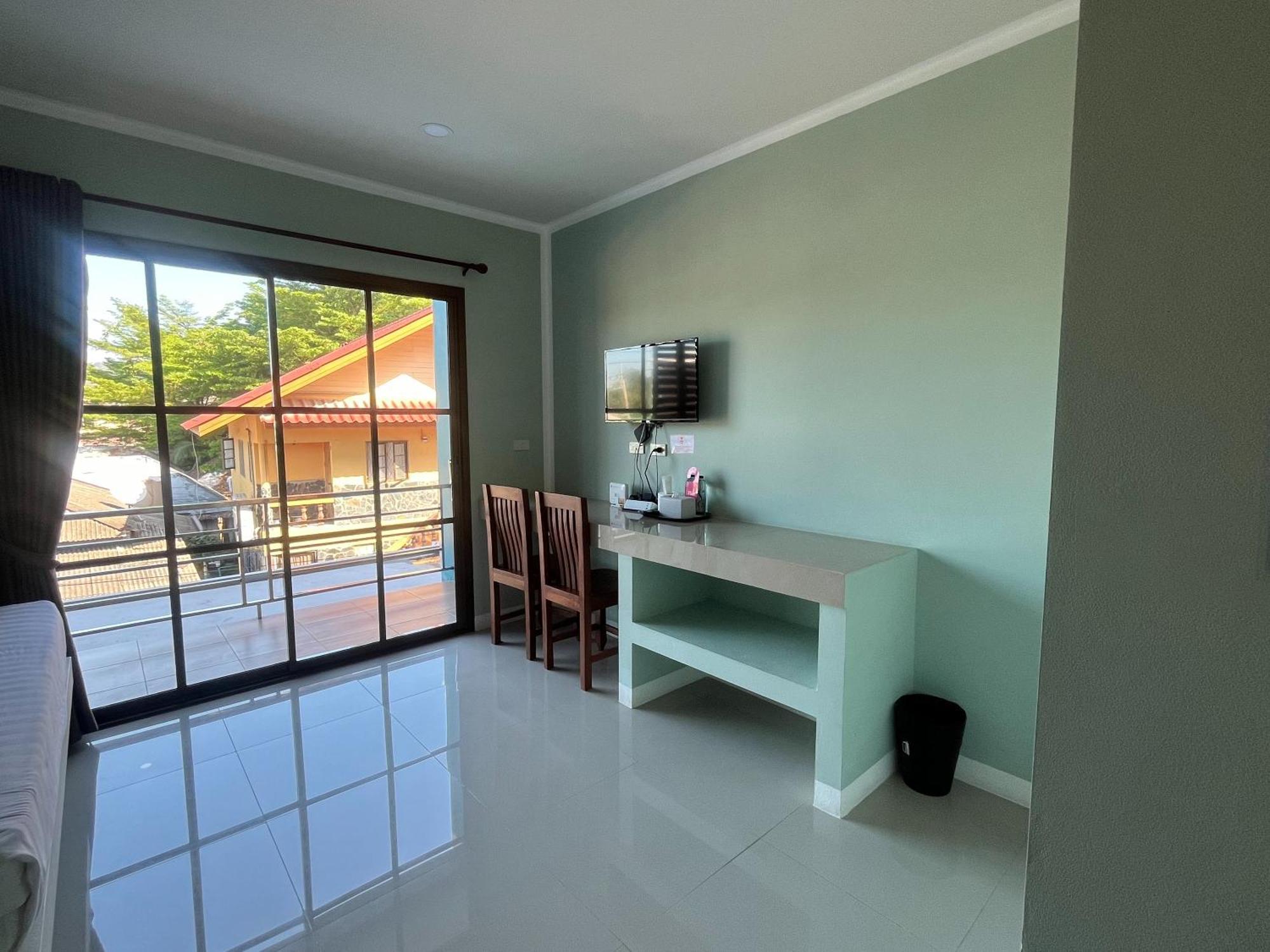 J & Ariya Hotel Near Samui Airport And Koh Phangan Pier Bophut Bagian luar foto