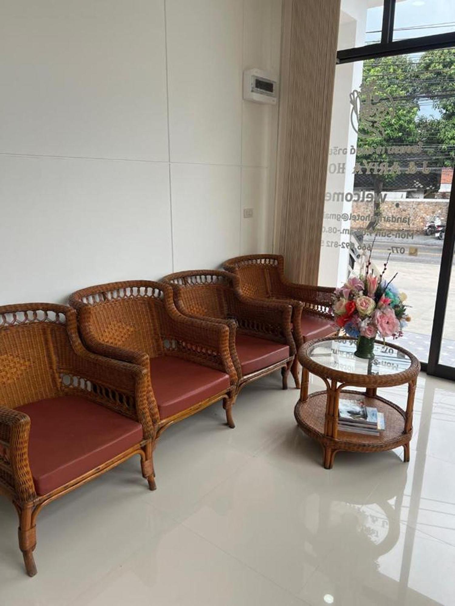J & Ariya Hotel Near Samui Airport And Koh Phangan Pier Bophut Bagian luar foto